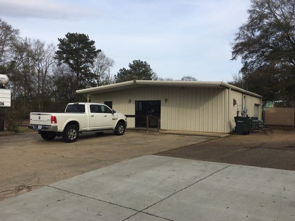 716 W Georgetown St, Crystal Springs, MS 39059